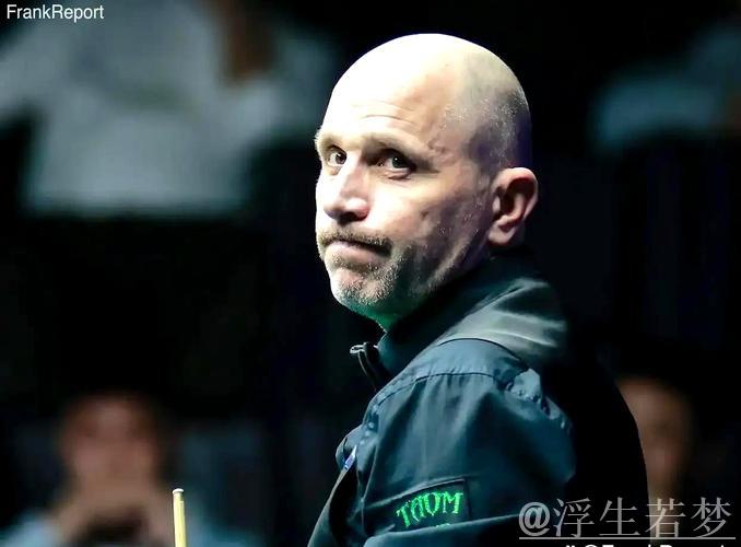 袁思俊喊话全场为巩晨智加油，“再来两杆”掀起欢声笑语！